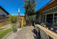 Wohnen in Seefeld – Bungalow mit Gartenidylle und Doppelgarage