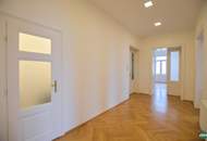 6-room apartment with balcony and air conditioning in the 7th district
