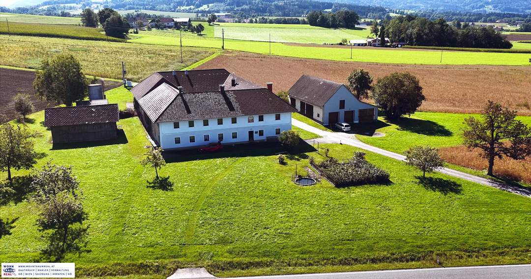 Gepflegtes Bauernhaus mit über 14,5 ha Grund in bester Lage bei Pettenbach