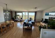 Familienwohnung: Schöne 5-Zimmer-Maisonette-Wohnung mit Balkon und Terrasse direkt an der Donau