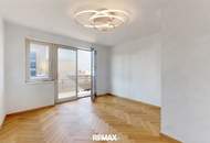 Sanierungsbedürftige 2-Zimmer-Balkon-Wohnung in U1-Nähe