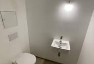 Neubau: 4-Zimmer mit Balkon ab sofort