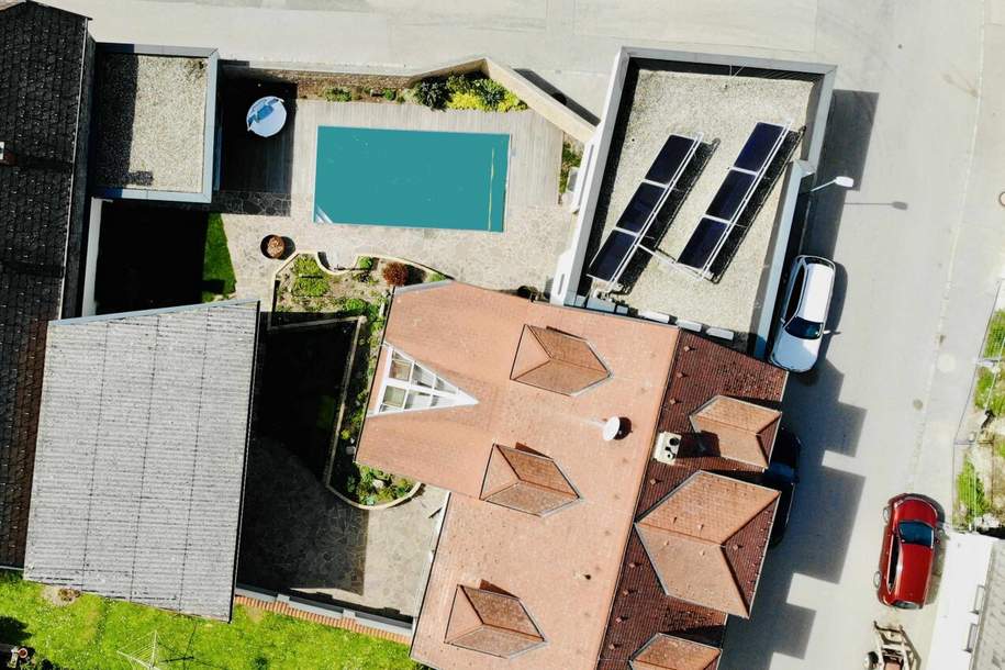 Geniales Stadthaus mit Pool, Poolhaus, großzügigem Wellnessbereich ... alles am neuesten Stand der Technik. Ein zusätzliches Büro/Lager von ca. 120m² als Nebengebäude ist vorhanden., Haus-kauf, 824.000,€, 7000 Eisenstadt(Stadt)