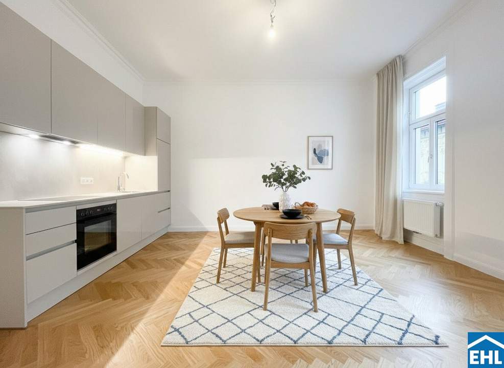 Wien Währing: 4 Zimmer-Altbautraum mit Balkon