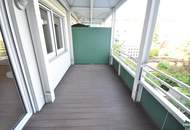 Familienwohnung: Schöne 5-Zimmer-Maisonette-Wohnung mit Balkon und Terrasse direkt an der Donau