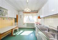 Sanierungsbedürftiges Haus auf großem Grundstück in Graz/Liebenau