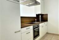 DACHGESCHOSS, INNSTRASSE, 42 m2 Neubau mit 2 m2 Balkon, 2 Zimmer, Komplettküche, Wannenbad, Parketten