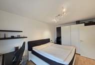 Sehr gepflegte Erdgeschoss- Wohnung mit Eigengarten und Carport