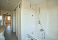 "Dachgeschoss-Traum mit Schafbergblick und 15 m² Terrasse"