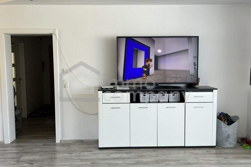 Sehr schöne, lichtdurchflutete 4 Zimmerwohnung in Zentrum von Stainach. Zweitwohnsitzfähig, Wohnung-kauf, 269.000,€, 8950 Liezen