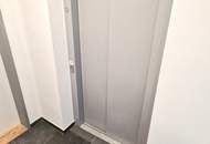 ***Ankommen & Wohlfühlen – Vollsanierter Wohntraum mit Loggia – Stilvoll, effizient & bestens angebunden***