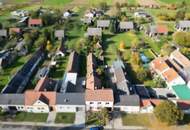 Einfamilienhaus mit großem Grundstück und Nebengebäuden