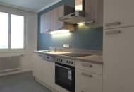 * WG geeignet * perfekte Starter / Paarwohnung * 2 Zimmer * saniert *