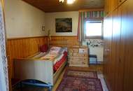 Lieblicher Bungalow mit Werkstatt, Selch &amp; großem Grundstück – perfekt für Selbstversorger