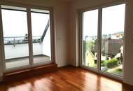 LICHTDURCHFLUTETES FREISTEHENDES HAUS AM HEUBERG MIT GARTEN UND FERNBLICK