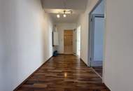 Günstig einsteigen, schön wohnen: 3- Zimmerwohnung mit Loggia zum Bestpreis