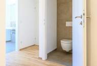 Sehr helle DG-Wohnung im Erstbezug nach Sanierung beim Meidlinger Markt