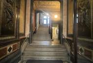 UNBEFRISTET - <> Repräsentatives 7-Zimmer Altbau-Büro mit Blick auf das Rathaus – ca. 300 m² in bester Innenstadtlage