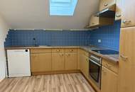 ZU MIETEN! 2-Zimmer-Wohnung mit Kachelofen und herrlichem Balkon in sonniger Ruhelage von Bad Ischl!
