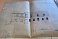 12 Zimmer Haus mit Geschäftslokal auf 948 m2 Grundstück