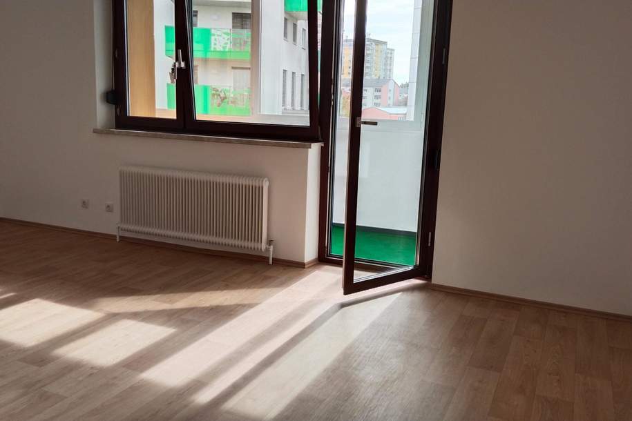Frisch Renovierte 2-Zimmer Wohnung mit Loggia, Wohnung-miete, 940,00,€, 8020 Graz(Stadt)
