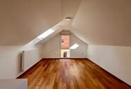 Einfamilienhaus Baujahr 2006 in toller Lage! Völlig unterkellert, Carport, schöner Garten mit Pool!