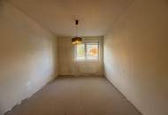 *** Raum für Ideen – 88,6 m² EG-Wohnung mit 8,15 m² Balkon und guter Energieeffizienz zum individuellen Veredeln in Top-Infrastrukturlage ***