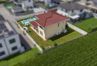 Einfamilienhaus mit Pool in Top Lage