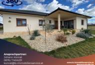 Neuwertiger Bungalow mit modernem Nebengebäude – Wohnen mit Stil und Weitblick