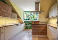 Mehrgenerationenhaus | vier Grundstücke, ca. 2.117 m² Grund, Pool, Sauna, zwei Garagen & großer Garten im Wienerwald