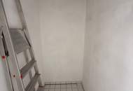 UNBEFRISTET - 4-Zimmeraltbauwohnung in guter Lage - nicht WG geeignet!