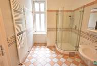 Schöner 3-Zimmer-Altbau in Hofruhelage