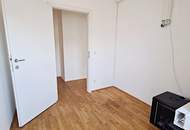 ZIEGLERGASSE bei FUZO Mariahilfer Straße, 141 m2 Bürofäche, 3 Zimmer, Serverraum, Küche, Klimaanlagen, Dachgeschoß