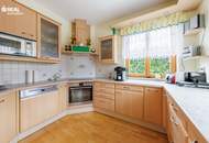 Traumhaus in Göllersdorf: Gepflegte 8 Zimmer-Oase mit großem Garten und Garage!