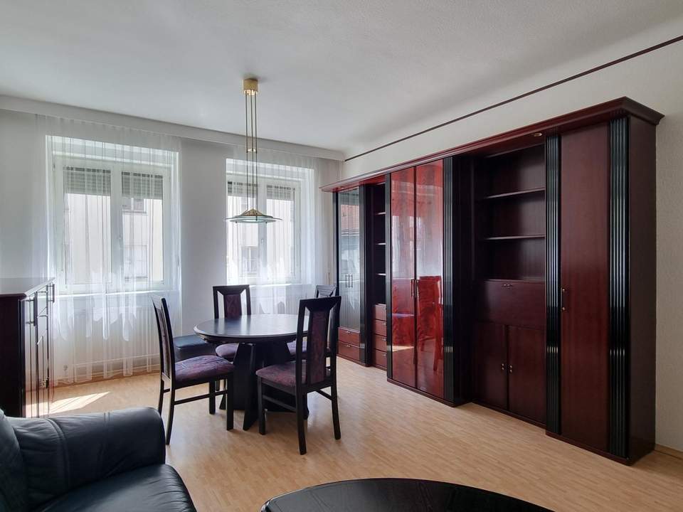 GEPFLEGTE 2-ZIMMERWOHNUNG MIT LIFT