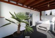 Reihenhaus mit Pool, viel Platz & sonniger Lage in Steinhaus