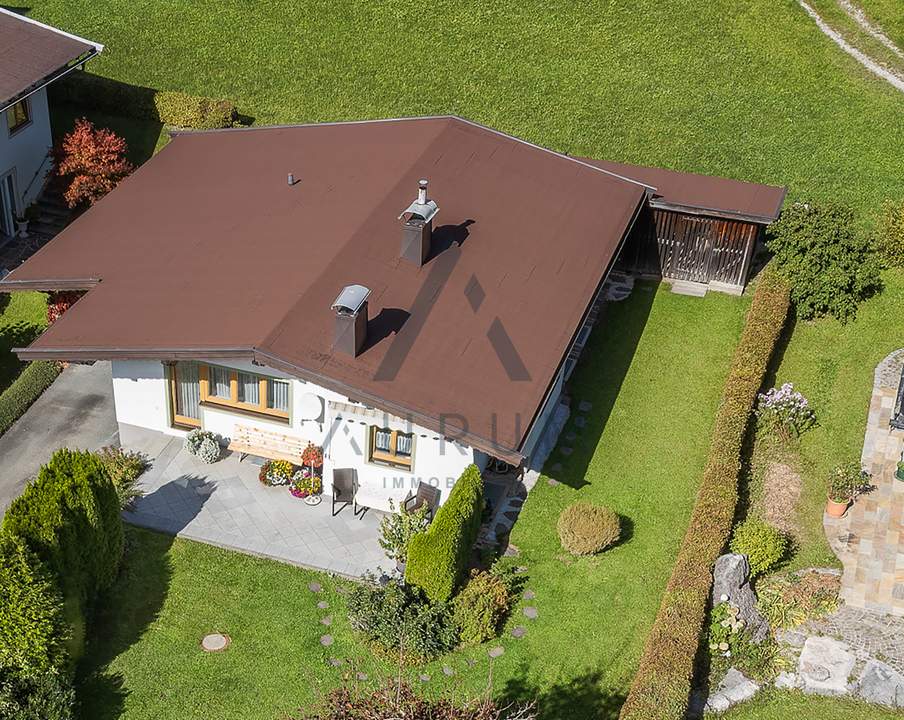 Haus mit Entwicklungspotenzial in idyllischer Naturlage mit Kaiserblick