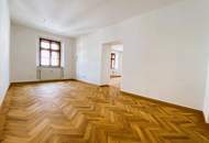 Großzügige Altbauwohnung in der Fußgängerzone! WG geeignet