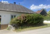 sREAL- LANDLEBEN MIT CHARAKTER - Historisches Bauernhaus mit Scheune, Backstube, Pool und 1.296 m² Grund