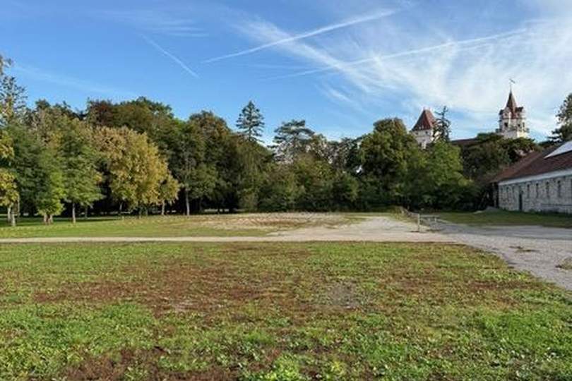 Exklusive aufgeschlossene Baugrundstücke in Ebreichsdorf direkt am Schlosspark gelegen!, Grund und Boden-kauf, 573.300,€, 2483 Baden