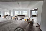 Geräumiges Büro/Betriebsstätte/Ordination in der Gemeinde Weissenstein mit Parkplätzen