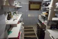 Großzügiges Einfamilienhaus mit Villencharakter in zentraler Wohnlage-Renovierungsbedürftig- aber mit Topsubstanz!