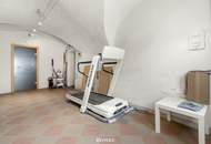 Wohn-/Geschäftshaus am Hauptplatz von Neumarkt in der Steiermark