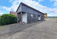 Altes Bauernhaus mit weiterem Bürocontainer im Bauland samt angrenzender Freilandfläche in guter Lage!