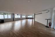 110m2 Saal zur individuellen Nutzung!