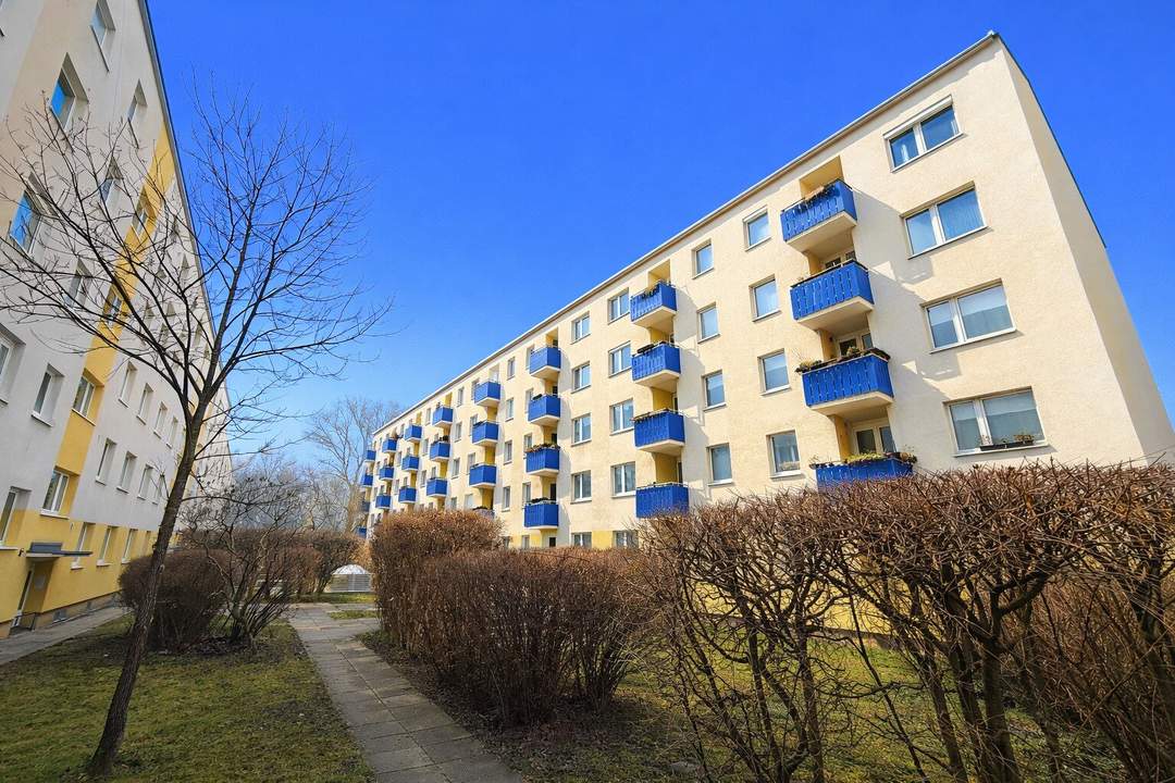 Großzügige Familienwohnung mit Balkon und getrennt begehbaren Schlafzimmern! 4.Stock mit Lift!