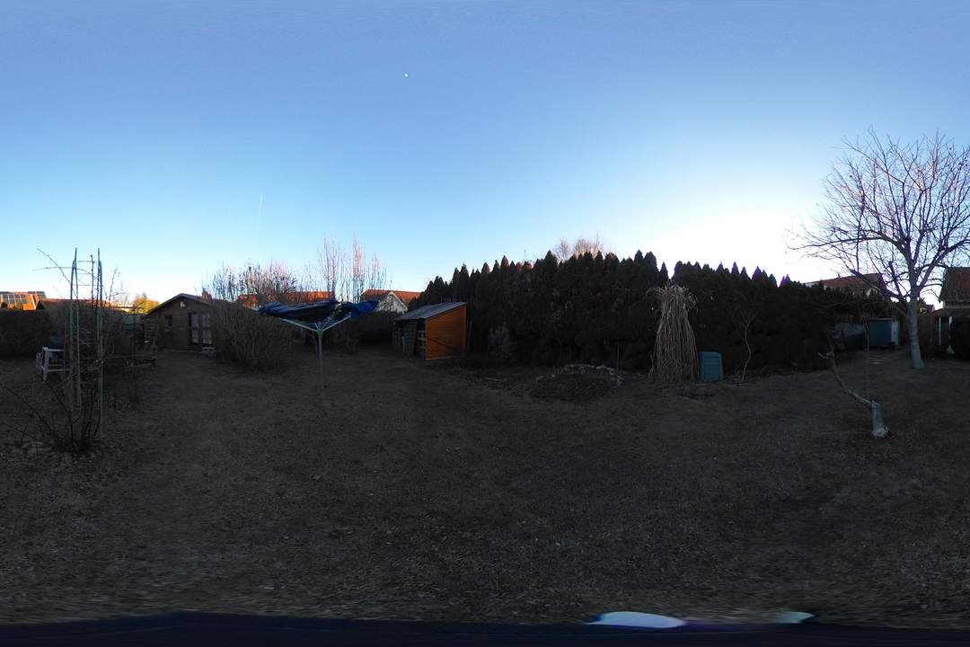 Einfamilienhaus mit schönem Garten am Badesee Neudörfl auf Pachtgrund