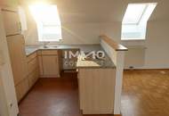 Helle Dachterrassen-Wohnung im Zentrum der Stadt St. Valentin