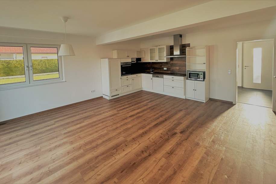 Zu Vermieten - Neuwertiges Eckreihenhaus, Haus-miete, 1.680,00,€, 3441 Tulln