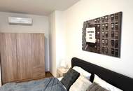 *MÖBLIERTE DG-WOHNUNG* mit herrlichem Balkon und Klimaanlage